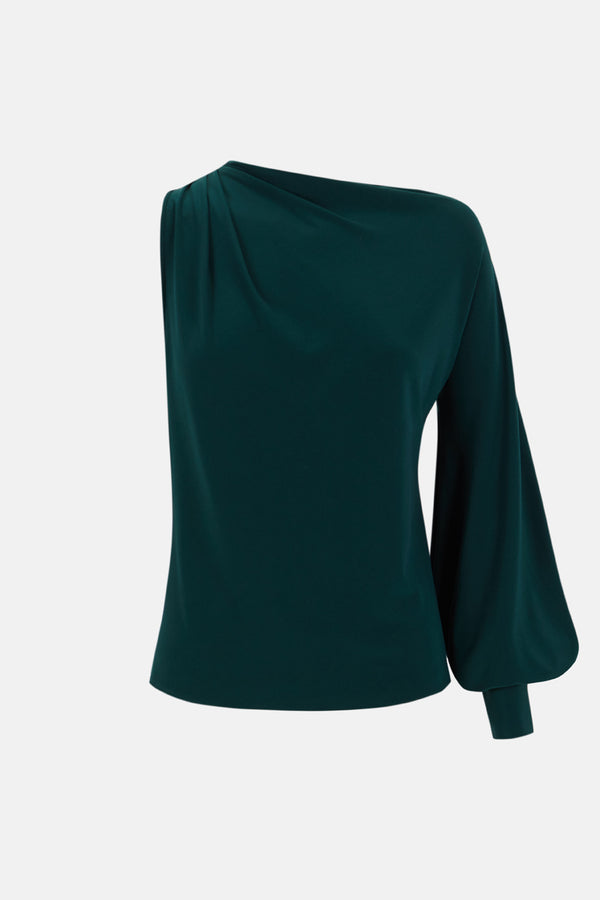 Blusa verde asimétrica